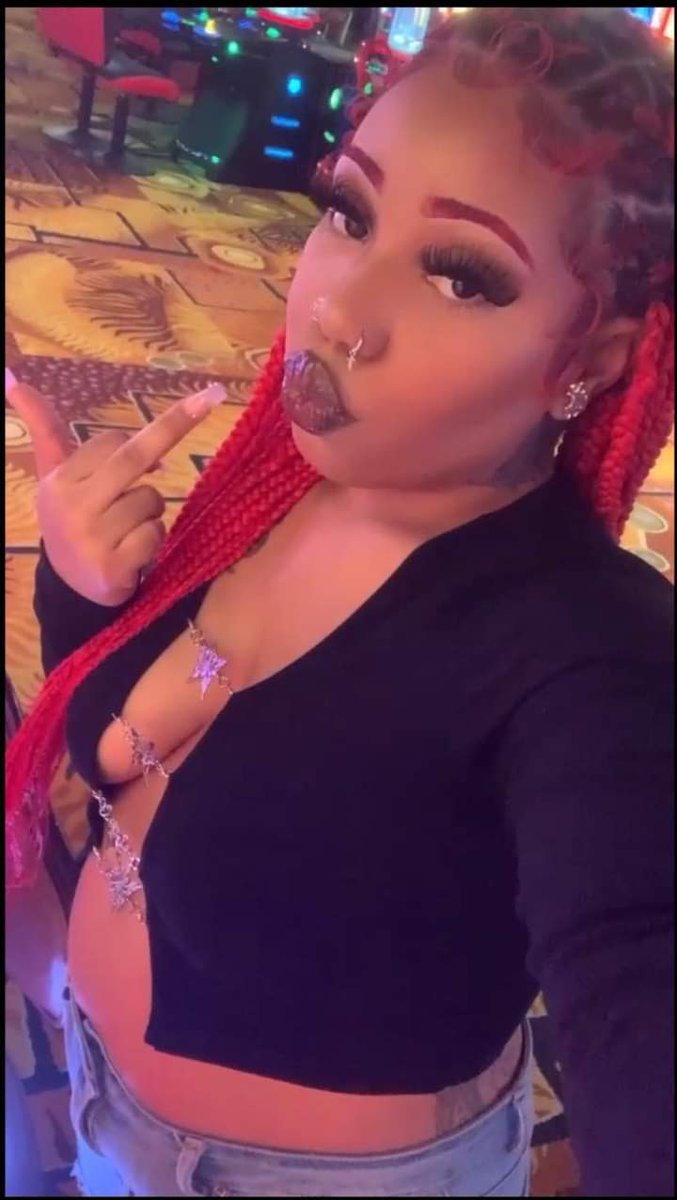 LillyDripz's tweet photo. The finest 💅 dick eater 🤤💋 https://t.co/KdKOqG8672