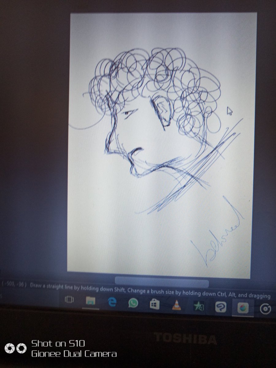 soiakanjii's tweet photo. Art doodle by my GF......NGL she has been really supportive in this art process/progress...🎯
#artistgoal #Artists https://t.co/sxj3sPC7Kj