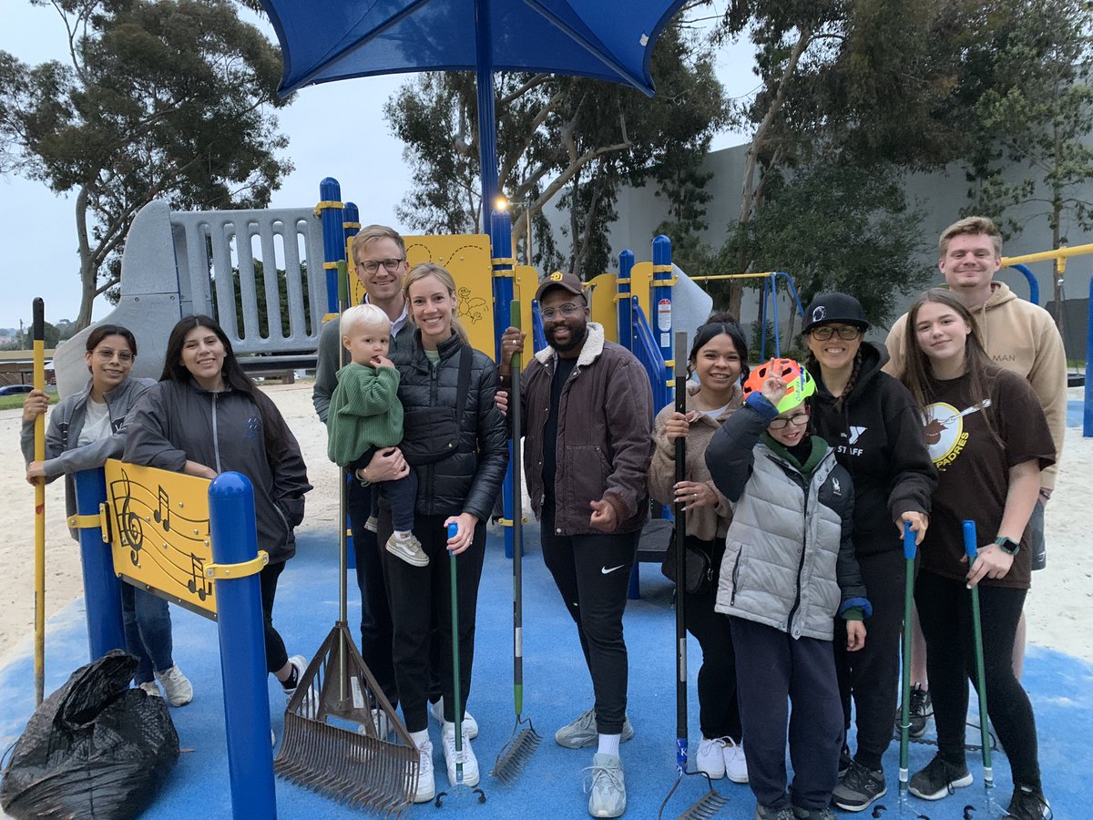 Dale Huntington tweet media