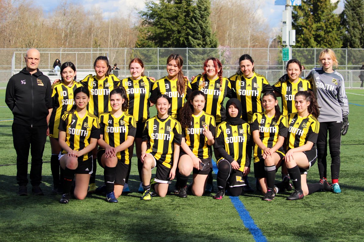 RebelsAthletics's tweet photo. Our Senior Girls #Soccer team were in
@BNWSAA League action today vs @GoHyacks. Great to see our team continue to make progress each game!
#ForzaRebels #VamosRebels #GoRebels 🖤💛⚽️ https://t.co/OBhxiFIvmG