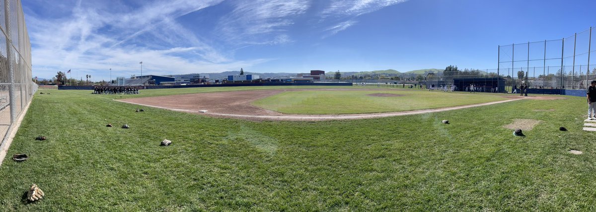 ClaytonTanner10's tweet photo. Tough L 3-2. Too many freebies. Good thing is we play again tomorrow. On to the next one. @jeans_david @dlsathletics #DLSBaseball2023 https://t.co/OUaWi7MJQd
