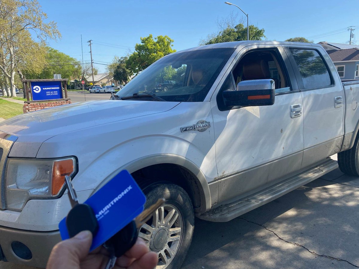 muritronix's tweet image. Looking for key cutting and program services for your Ford F150? Well, look no further, my friend! We've got you covered in Madera, Chowchilla, Fresno, and all the surrounding areas. #FordF150 #KeyCutting #ProgramServices #Madera #Chowchilla #Fresno #KeyGurus #WeGotYouCovered 😎