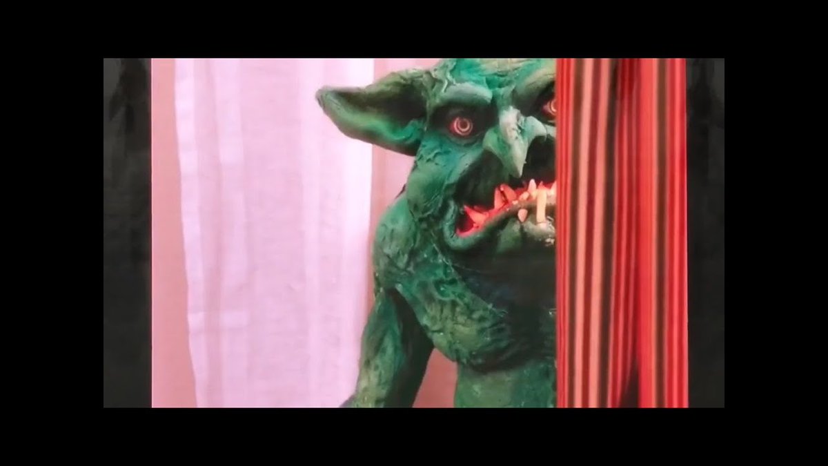 TheCitizenX's tweet photo. @tedcruz Ted Cruz is actually a talented actor, but remains uncredited for his only major role in cinema, playing the Cheddar Goblin in Mandy. #Mandy #CheddarGoblin https://t.co/bwdN6mZz65