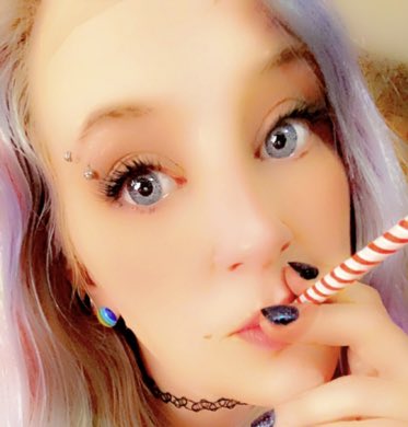 ItsJustJenn1215's tweet photo. #NewProfilePic https://t.co/6ZSZCsdMcf