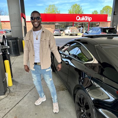 cedrickk__'s tweet photo. #NewProfilePic https://t.co/7P2hgJc3oV