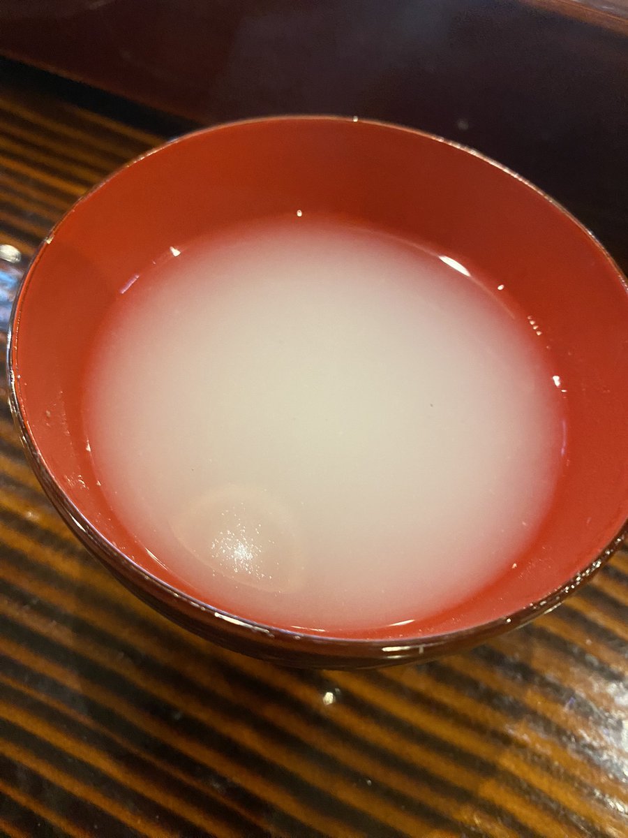 DayoNaoking's tweet photo. 美味すぎる。。。
色んな蕎麦食べてるけど抜群に美味い。。
蕎麦もつゆも蕎麦湯も完璧でした✨ https://t.co/I15GsfBY8B