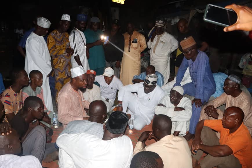 NurdeanO's tweet image. #RAMADAN IFTAR with the AREWA Community of God Dey Cinema, Wilmer Area of Olodi-Apapa,  Ajeromi-Ifelodun.
@positivebaqi

#Ramadan1444AH
#OneCommunity
#CommonInterests
#AlalubarikaNation
#MovingAjegunleForward
#GreaterLagosRising