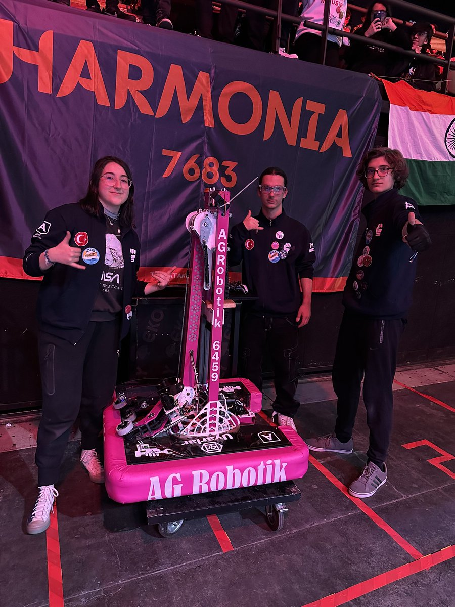 AG Robotik tweet media