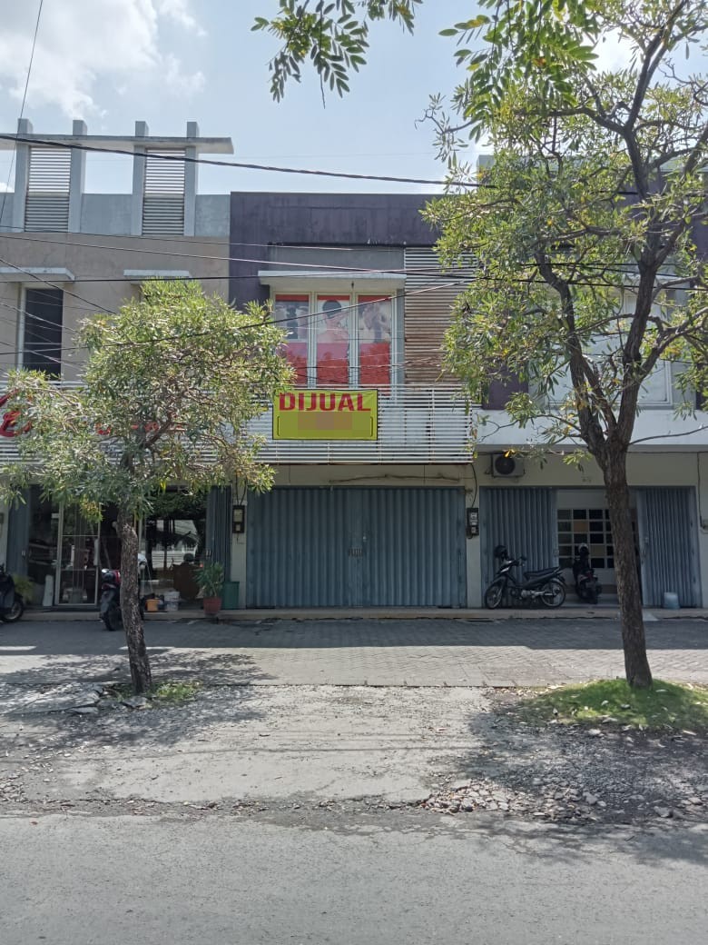 Ruko Kosong Siap Pakai di Manyar Jaya Kota Surabaya

Luas tanah 76 m2, Luas bangunan 150 m2
Dimensi 5x15, 2 lantai
Kamar mandi 2
Listrik standard, PDAM
Kondisi Ruko Kosong
Sertifikat SHGB, Hadap Timur

Harga Rp 2,88 M

Anna Vangogh 0813-5364-7687 ( WA ), 0813-3175-0518 ( TLFN )