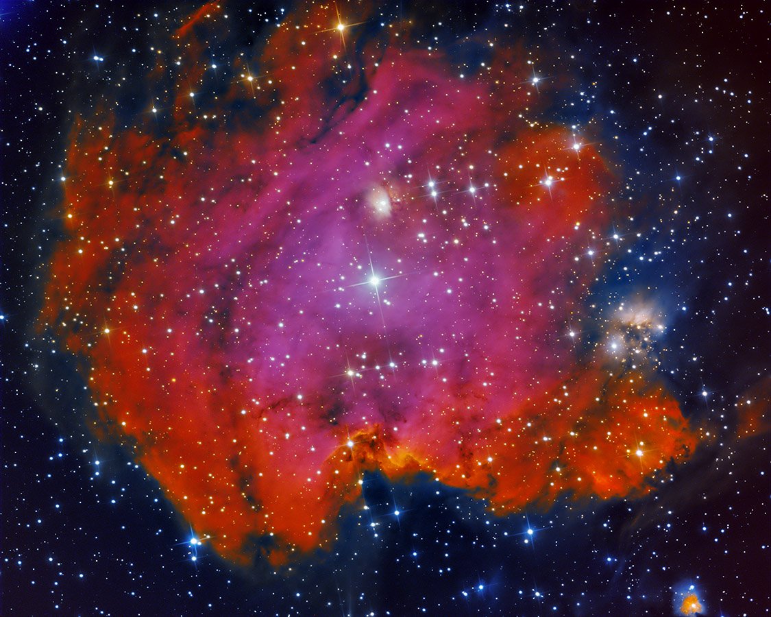 LeeAnneGibbon1's tweet photo. Another look at the sparkling jewel and open cluster NGC 2175 in Orion. This gorgeous star cluster is embedded in a diffusion nebula close to the celestial equator and is, at least, partly visible from both hemispheres at certain times of the year. #NGC2175 #NASA #HUBBLE #STARS https://t.co/KfIsRhQg1E