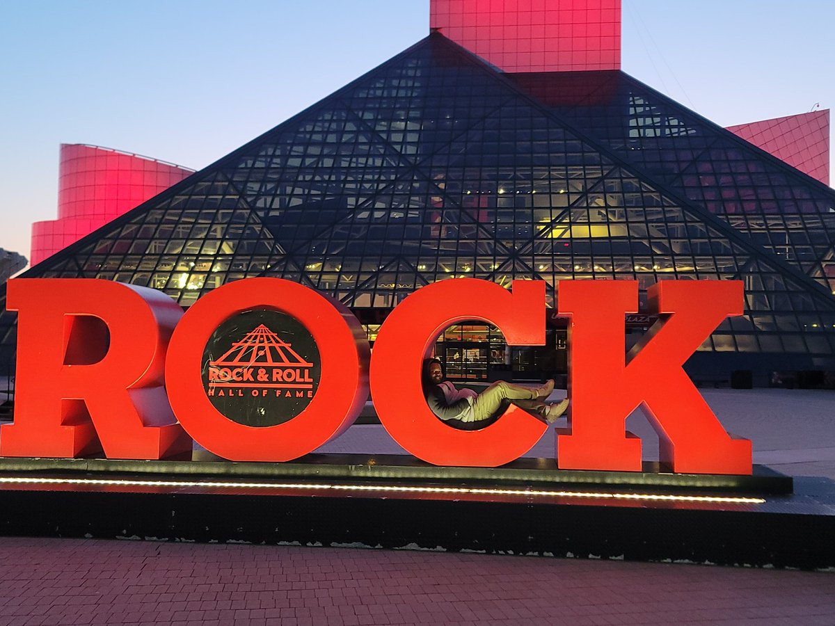 Ayez 1 cœur pur et tout pourra concourir à votre bien-être. Toute personne deviendra alors spéciale dans l'accomplissement de votre destinée.
Immense fut ma joie de passer la pâque 2023 avec ces personnes spécialement spéciales.
Thanks for who you are dear bro &amp; Sist.
Much love♥️