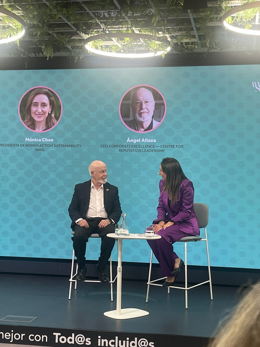 Angel Alloza de <a href="/CE4reputation/">Corporate Excellence</a>  y <a href="/monicachaoj/">monica chao</a>  de <a href="/wasaction/">WAS (Women Action Sustainibility)</a>  dan comienzo al evento de presentación de la Guía Comunicar la Sostenibilidad y su impacto en la Reputación.
<a href="/wasaction/">WAS (Women Action Sustainibility)</a>  <a href="/CE4reputation/">Corporate Excellence</a> <a href="/ILUNION/">ILUNION</a> <a href="/Canvas_ES/">CANVAS Estrategias Sostenibles</a>