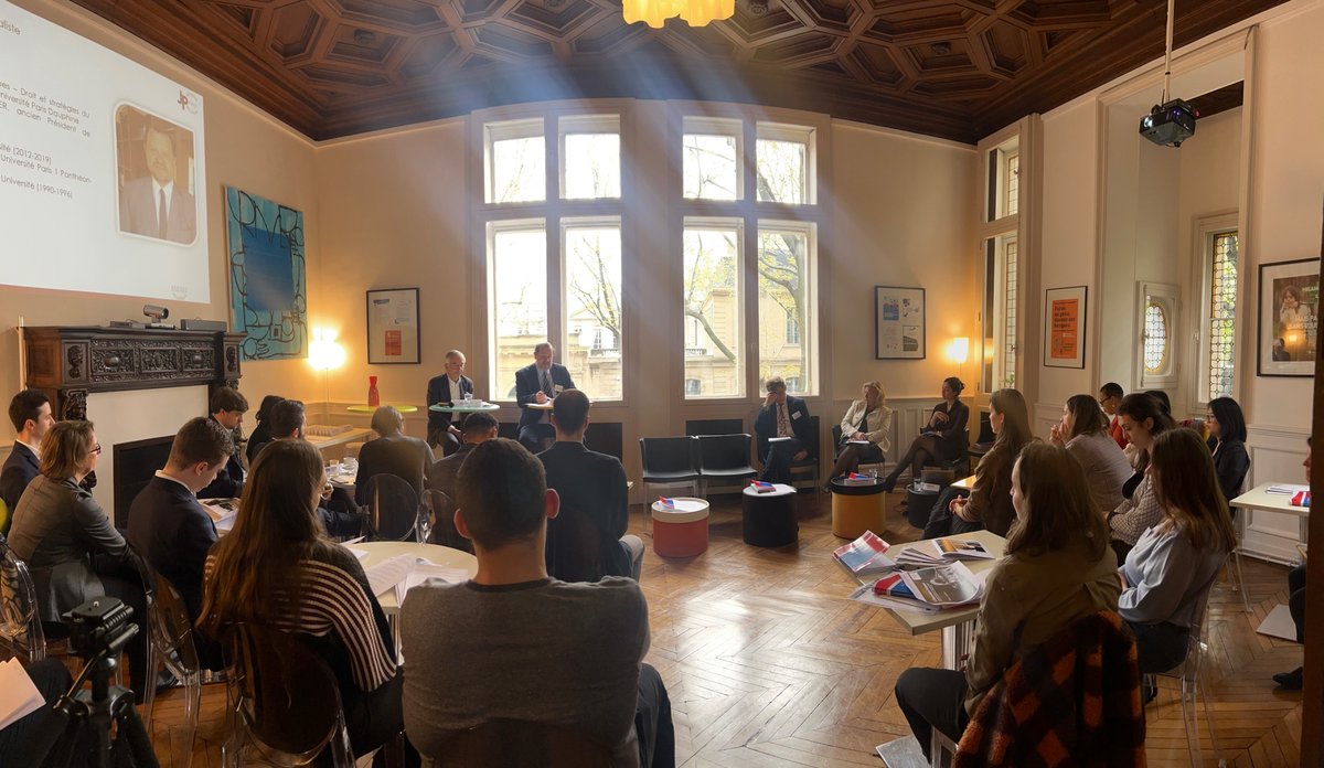 Seance_Publique's tweet image. [Lancement de la JPO !]
Jean-Félix de Bujadoux ouvre cette journée avec la thématique :
49.3 ? 47.1 ? De quoi parle t-on ?
Rendez-vous dès 11h pour le second talk et à 12h30 pour l’observatoire parlement avec @jdlevy et @HerveMarseille

Venez nombreux !
#event #parlement #direct