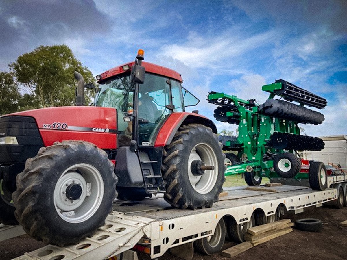 STAGMachinery's tweet image. #KLineAg Demo Day, the Speedtiller Powerflex has landed! #stagmachinerygroup