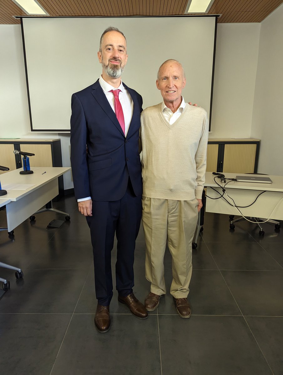RGNCSevilla's tweet photo. Ignacio Pérez, a member of our team became Associate Professor (Profesor Titular de Universidad) last Tuesday, congratulations! https://t.co/5U28iX7EyZ