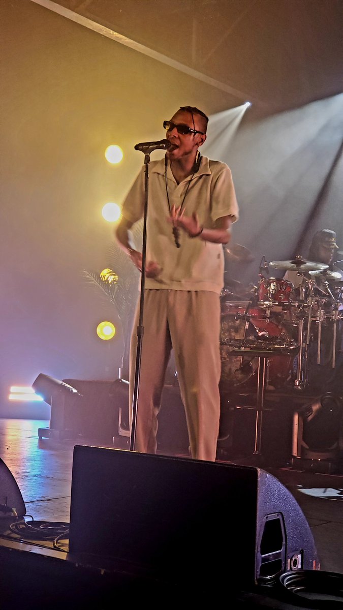 itsRoJay's tweet image. #Masego puts on a show 🥂🔥