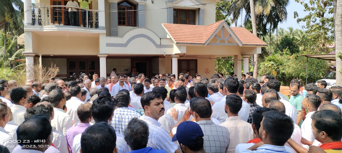 shetty288's tweet photo. If party give chance to contest Mr. K Babu shetty.. The youth party workers will celebrete victory in Byndoor constituency.  We would request to party supirior s to ful fill the dream of yuva karyakarta's

#BJPYeBharavase
#K_Babu_Shetty_For_Byndoor_BJP
@blsanthosh 
@dpradhanbjp https://t.co/hDqOsIrug9