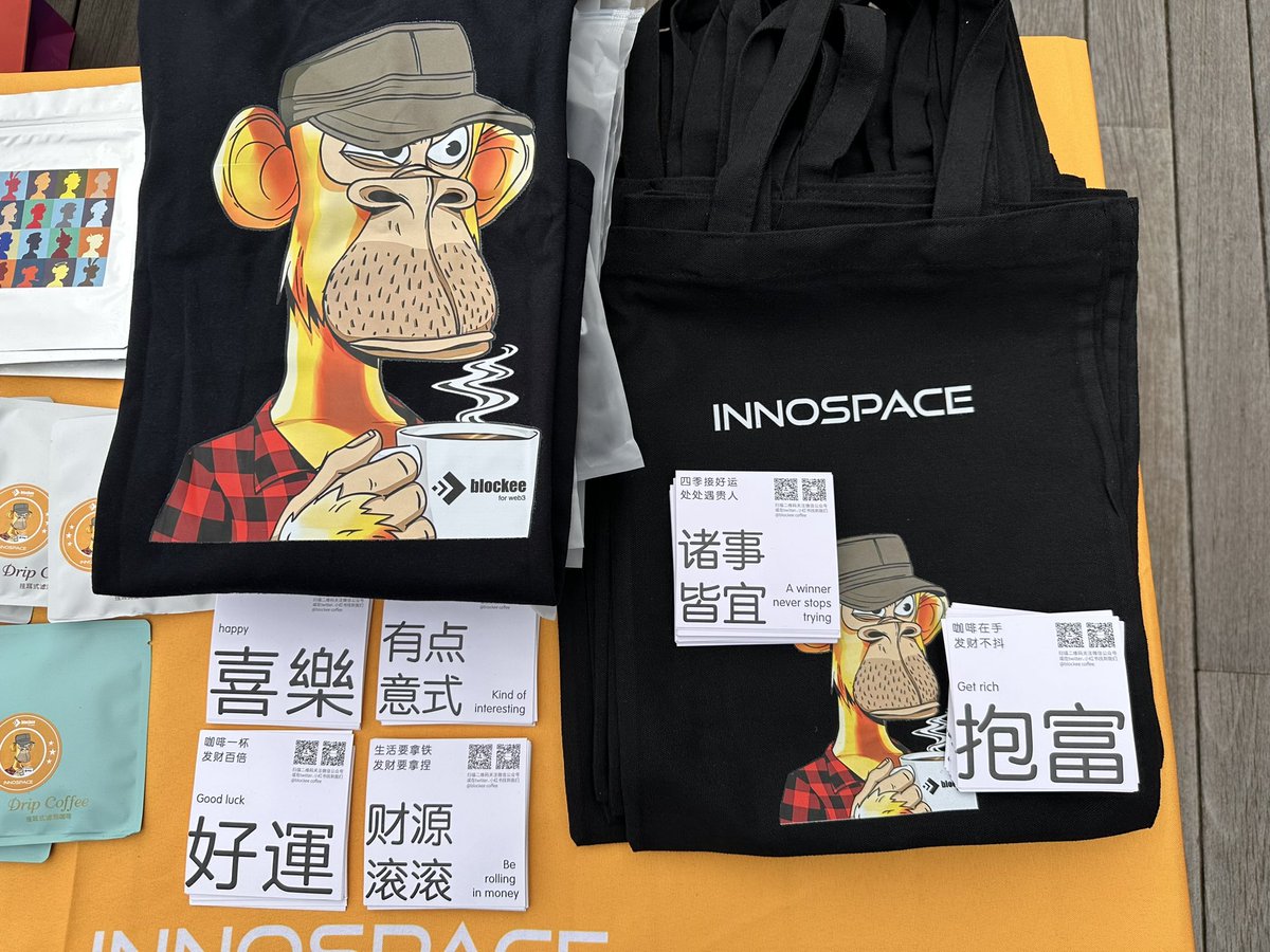 blockeecoffee's tweet photo. Everyone is here https://t.co/xv54oRx8nn