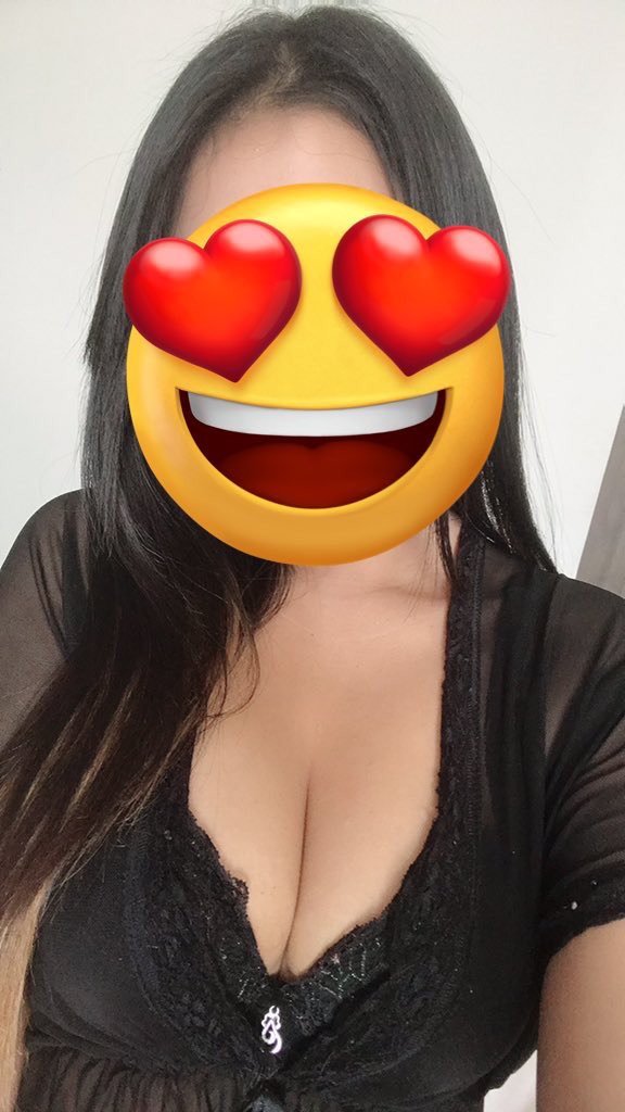 Wina1996wina's tweet photo. Wina readyyyyy yuk keep slot sebelum tgl 20 ya #bosurabaya #availsurabaya #angelsurabaya #ExpoSurabaya #Recomended4BO #TrustedAngels #RecomendedBO https://t.co/qhH55YcNrr