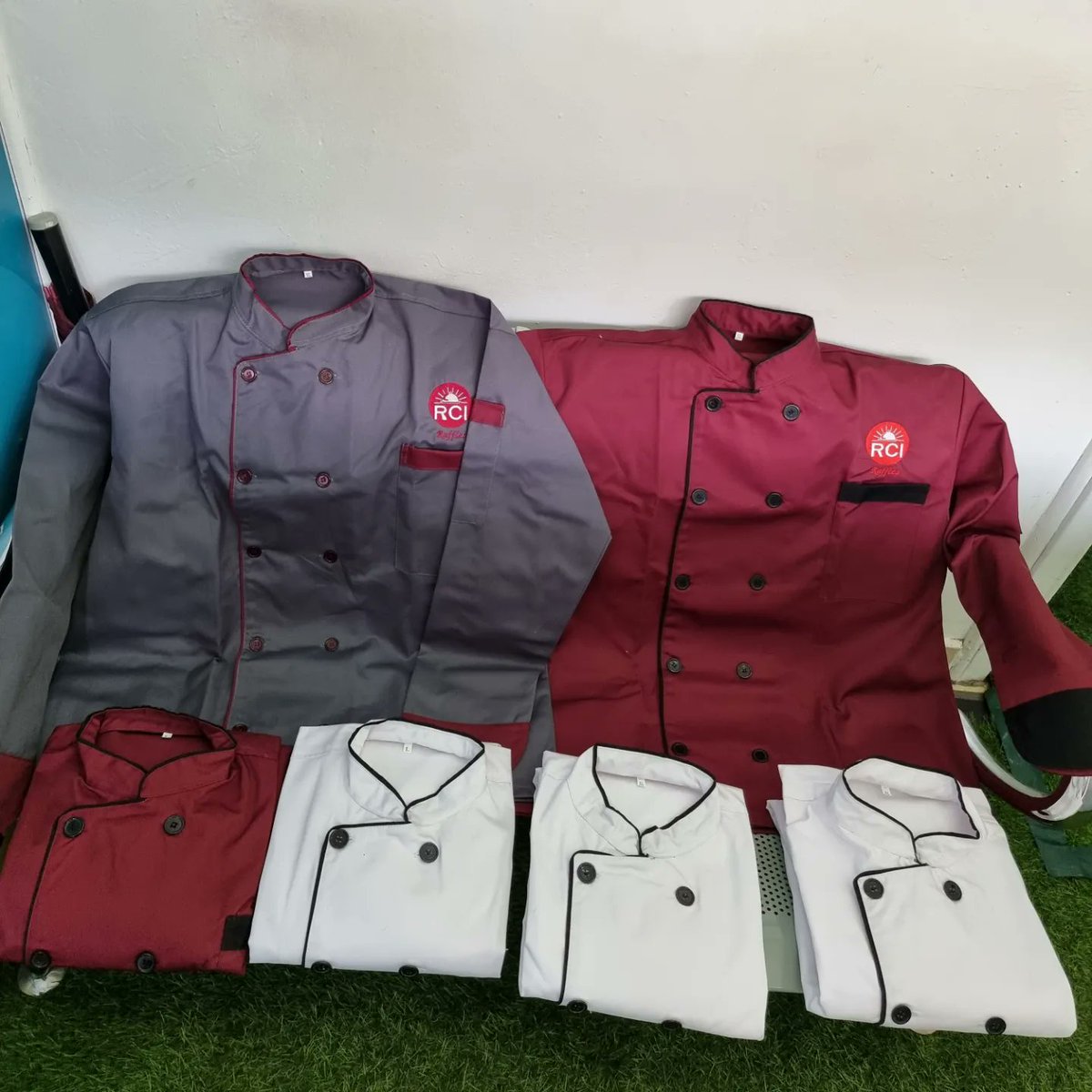 BrandsCj's tweet photo. Customized #ChefJackets Personalized with preferred colour, size & design. Branded with logo.
We do countrywide deliveries within 24hrs.
βοΈ Call/Text/Whatsapp 0723828823/0737266534
info@cjaybrands.co.ke https://t.co/pnqZxOKDxp https://t.co/3LH3Wbopwk