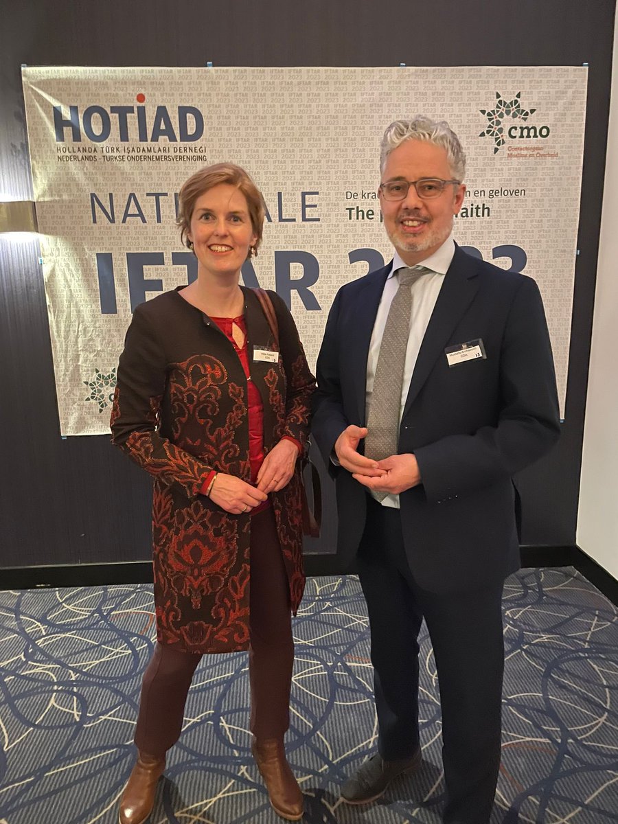 MustafaAmhaouch's tweet photo. Wederom een geslaagde #NationaleIftar bezocht met collega @Hilde_PM @cdavandaag. Mooie en inspirerende inleidingen over “ de kracht van vertrouwen en geloven” #VoorHeelNederland #Dialoog #CMO #OJCM #HOTIAD https://t.co/ZuuObYpKEp