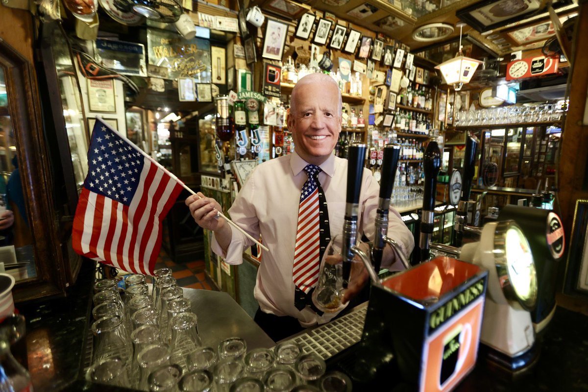 Mal McCann (@malmccann) on Twitter photo Two pints of Guinness and a packet of crisps please Joe <a href="/doybelfast/">DukeofYorkBelfast</a> #POTUS #JoeBiden #belfast #ireland Two pints of Guinness and a packet of crisps please Joe <a href="/doybelfast/">DukeofYorkBelfast</a> #POTUS #JoeBiden #belfast #ireland