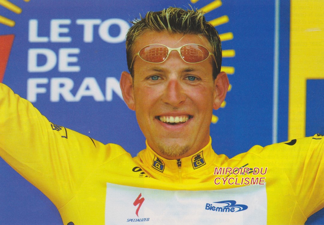 Miroir2Cyclisme's tweet photo. On souhaite un très bon anniversaire à Christophe Moreau (52), vainqueur des Cirterium du Dauphiné 2001 & 2007 et 1er porteur du maillot jaune du Tour 2001 🎂
📸 Photonews
#ChristopheMoreau #TDF #TDF2001 #cyclisme #cycling #ciclismo #maillotjaune https://t.co/cKIHkueDBM