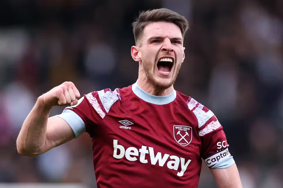 🥇| West Ham midfielder Declan Rice is on Liverpool’s shortlist. [@Plettigoal]