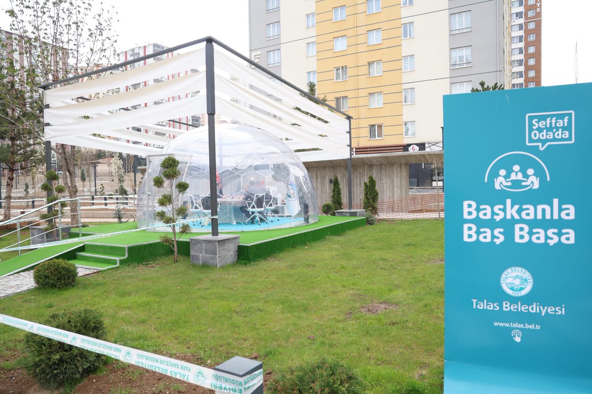 bskmustafaylcn's tweet photo. 📍Mevlana Mahallesi Meydanı

Şeffaf Oda’dayız… Talep ve önerileriniz, ilçemiz için projeleriniz bizim için önemli. Tüm hemşehrilerimi davet ediyorum. https://t.co/7jgcqFHJQT