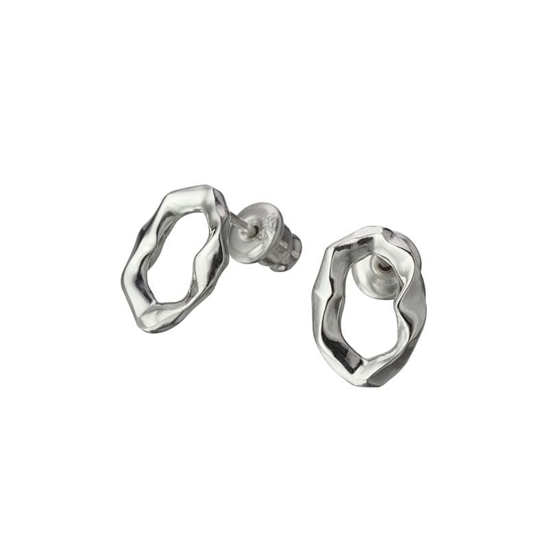 SAADSILVER_1998's tweet photo. ✨スターリングコレクション【ピアス】✨
こちらのピアスはスターリングコレクションの一つで、
たたき加工がされたいびつな形が特徴的なデザイン❤️🔥
🔗https://t.co/moHdxzW4st
#saad
#saadsilver
#saadstaffsnap https://t.co/F3PyQqA4uO