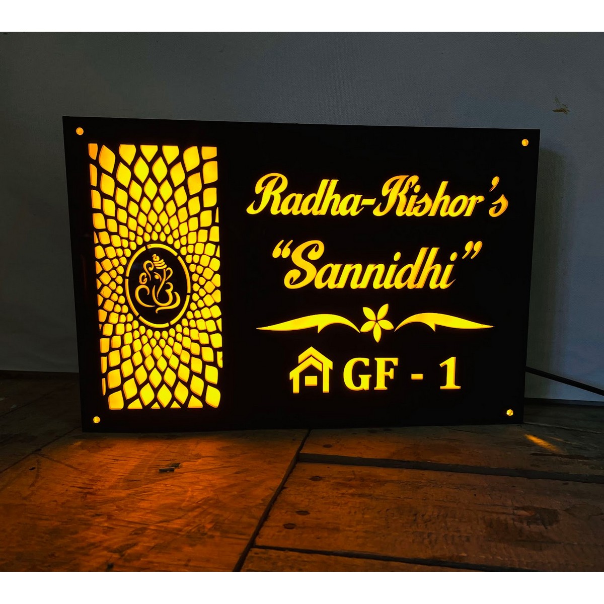hitchkidotin's tweet photo. Selecting the best nameplate is now made easy with Hitchki. This is a Designer Acrylic Waterproof LED Name Plate. The plate was best designed by our specialist. Yellow color LEDs are used in the plate. The nameplate will be customized as per the

https://t.co/eq71SipUT5 https://t.co/xWgLHJIJeN