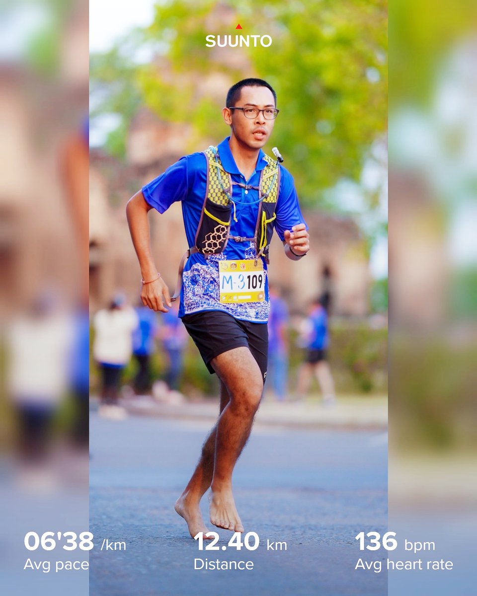 NADITLY's tweet image. #WorkoutWednesday #ThrowbackTrack 

👣🔺️⚫ 29°C 🌗 #Barefoot #Running #SuuntoRun #Strava #GarminConnect