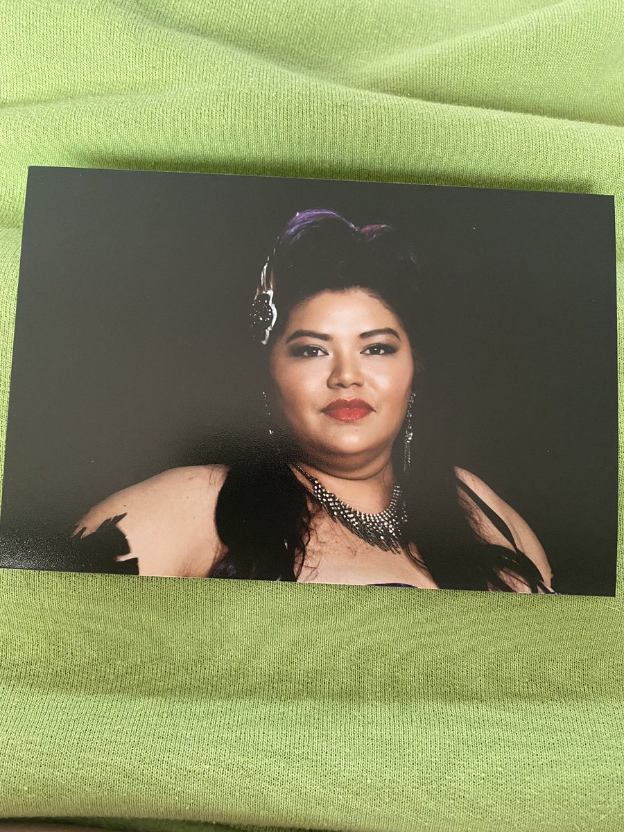 violetpassion7's tweet photo. Selling some photos for the  5 reservation special. Haha https://t.co/KZiZdGDd2h