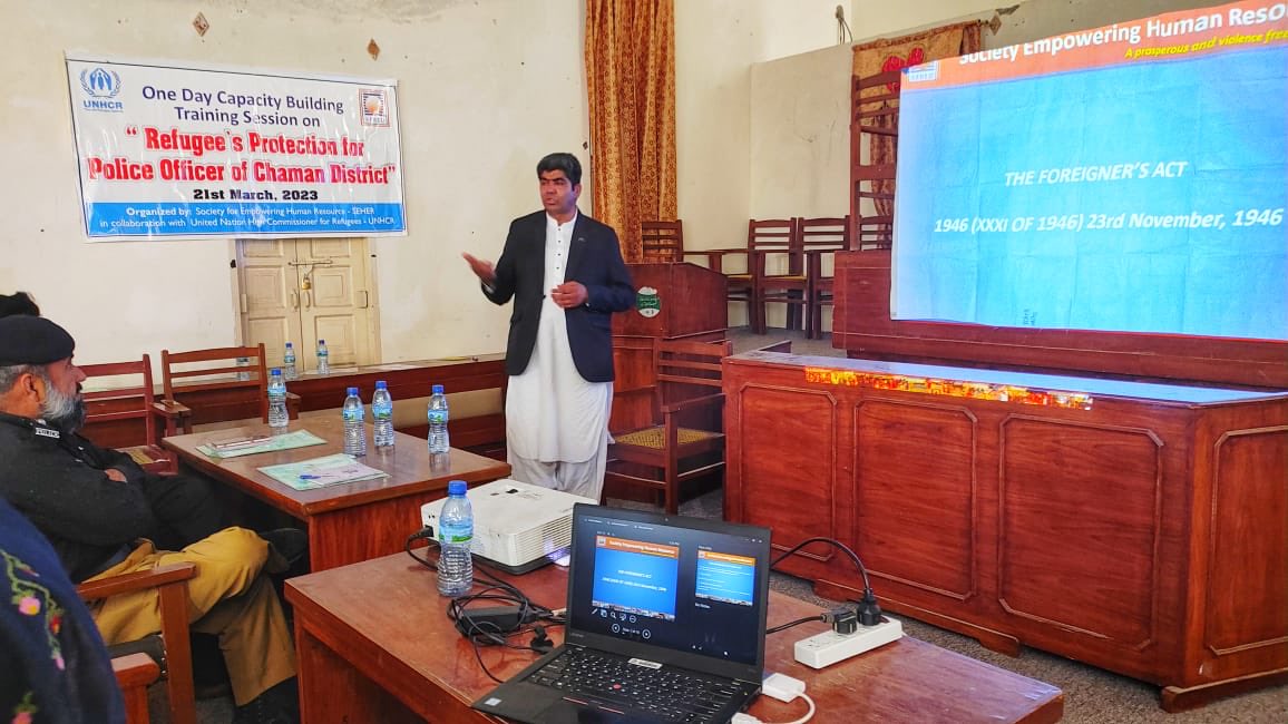 SBolochistanpk's tweet image. On March 21, 2023, a training session for LEAs (Law Enforcement Agencies) was conducted in Chaman, which was attended by 35 police officers. #police #lEAs @UNHCRPakistan @AbdulAwadood