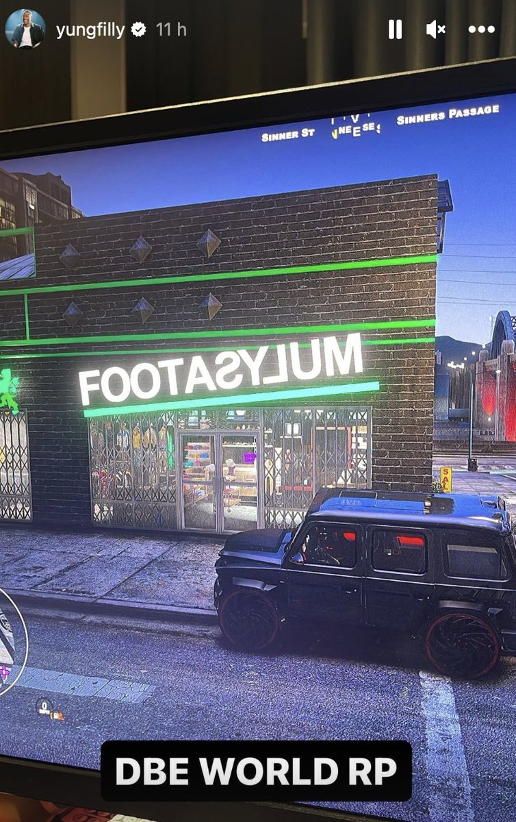 Things we love to see🤝@yungfilly1 finding us on DBE world RP #footasylum