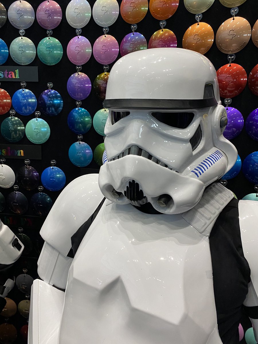 PaulaWalkerp7's tweet photo. TK1924 was considering a new paint job while at the @TattooTeaParty what color do you think he should go for?

@sentinelsquaduk @CandlelightersT https://t.co/kffouaOywb