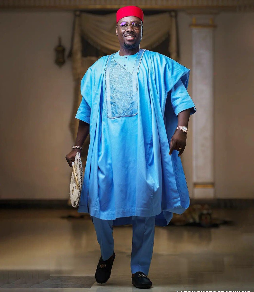 pjetdcelebrity's tweet photo. Happy birthday to Okpataozuoha 1 Na Oba @realobi_cubana 
I will you every good thing in life sir...
More win for you my mentor🥰
I do this artwork to Celebrate with you sir 🙏

Please help me and tag 🏷 him to see my creative art for him 🙏 https://t.co/rLsUVoSt80