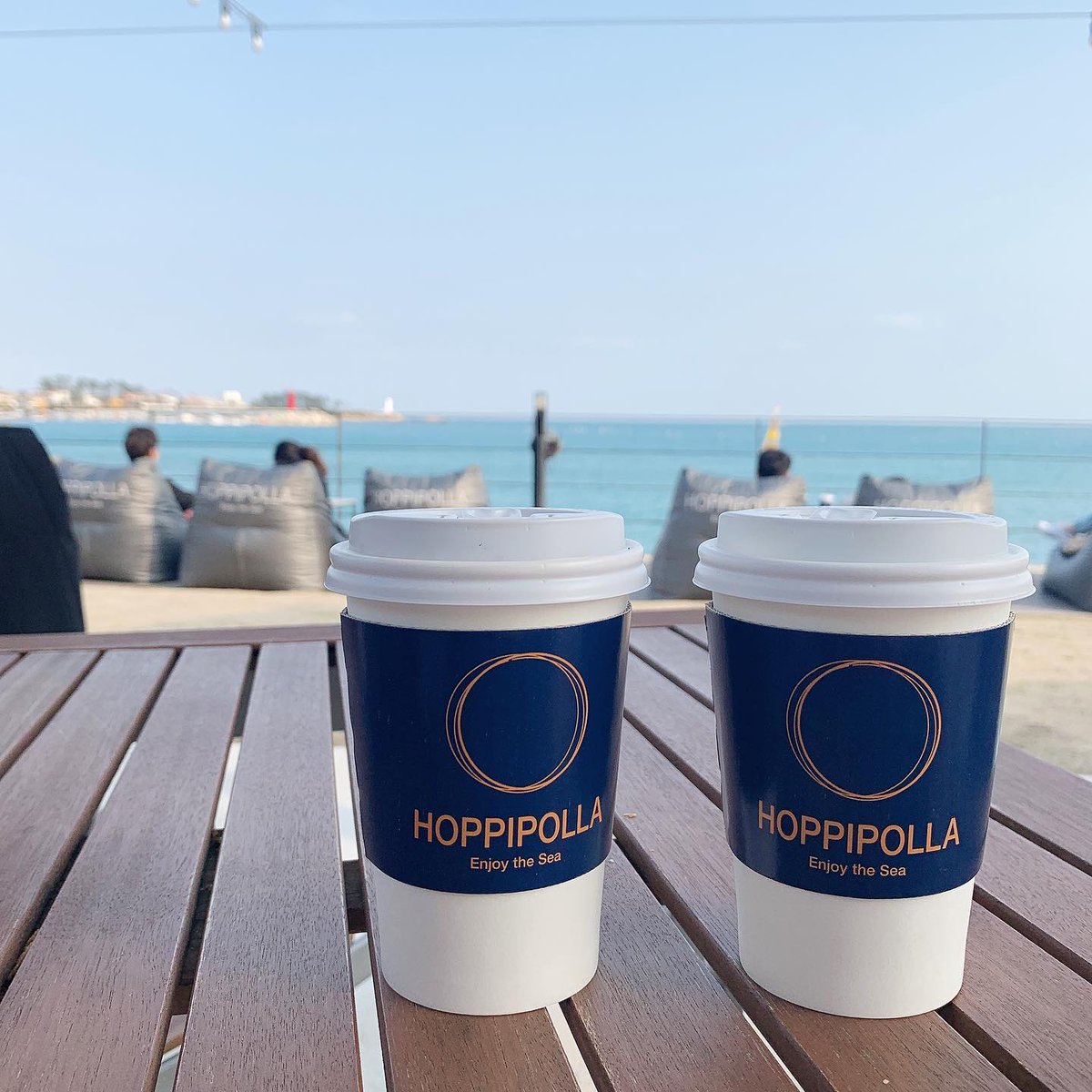 Anyone needs to work very, very hard to be able to say "I was just lucky". Good morning!😀😀