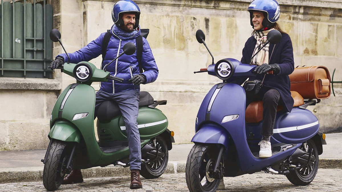 Pink Mobility apresenta a scooter elétrica retrô Pop Plus na França
veiculoeletrico.blog.br/2023/04/pink-m…

• • • • • •
#pinkmobility #pinkpop #electricvehicle #scooter #scootereletrica #scootereletrico #motoeletrica #motoseletricas #veiculoeletrico #veiculoseletricos