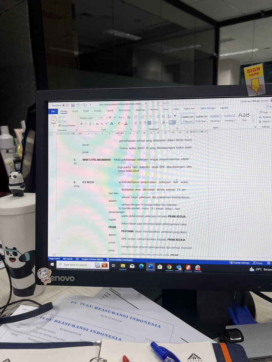 kunnaphats's tweet photo. Terpujilah yang ngirim draft for review seperti ini…. https://t.co/OWP9uMlTPK