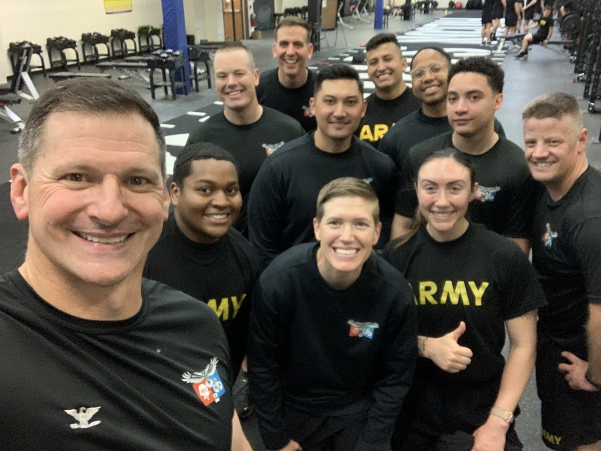 FalconBdeCdr's tweet photo. Falcon 6 PT with the Legal and PAO teams this morning in the Falcon Performance Center! #FalconFit #BePresent #BeReady #LetsGo #ATW @2BCT_FALCONS https://t.co/9xTHEDXUJX