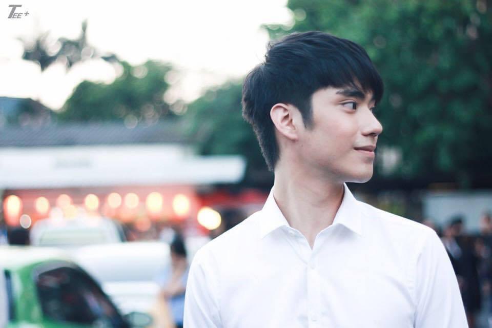 Tee_Jaruji's tweet photo. 🥳 วัยรุ่นปังจริง ไม่น่าโต 😆🤣🫣🥰 #TEeThanapon https://t.co/cXFRgDe0c0