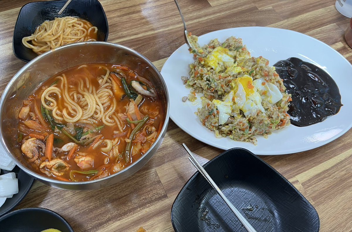 섬마을 짬뽕씨와 볶음바비