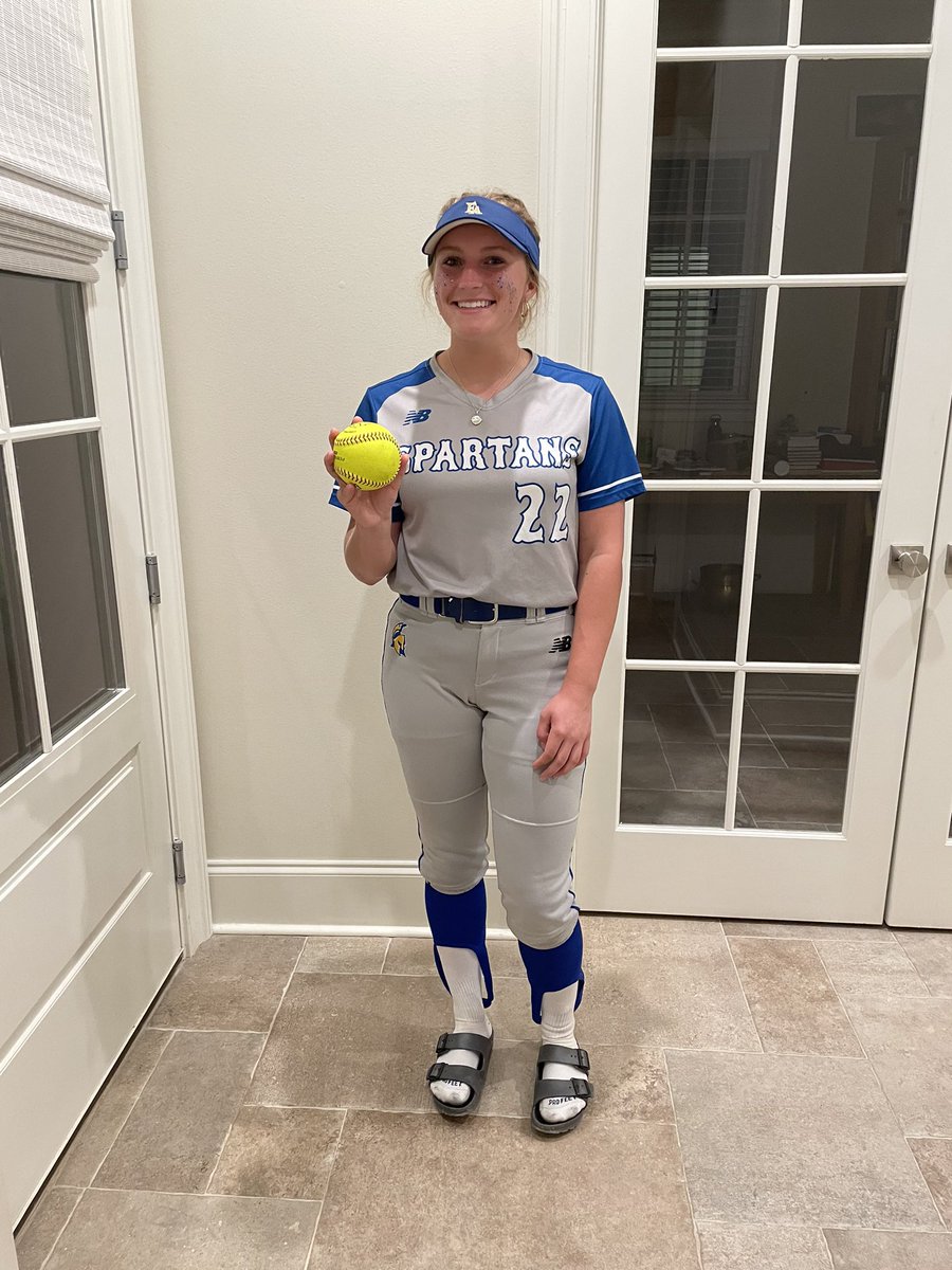 ⚡️💥Corin Waguespack (2024) hits her 13th HR of the HS season! Corin has had a great season at the plate and has been a huge contributor to her team’s offensive performance this season.  Now on to the playoffs! #boltsboom #DoDamage #LOUISIANIMAL #CDub <a href="/CorinWaguespack/">Corin Waguespack</a> <a href="/Setdhuk11/">Boyd Ash</a>