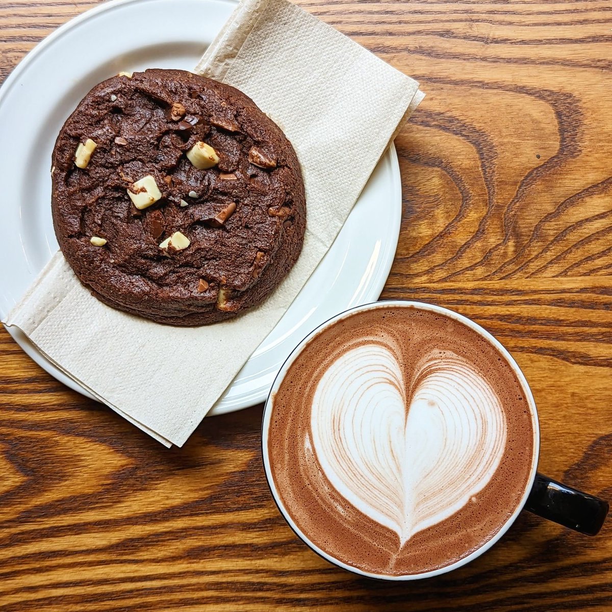 Chocolate mocha and chocolate cookie combo.
