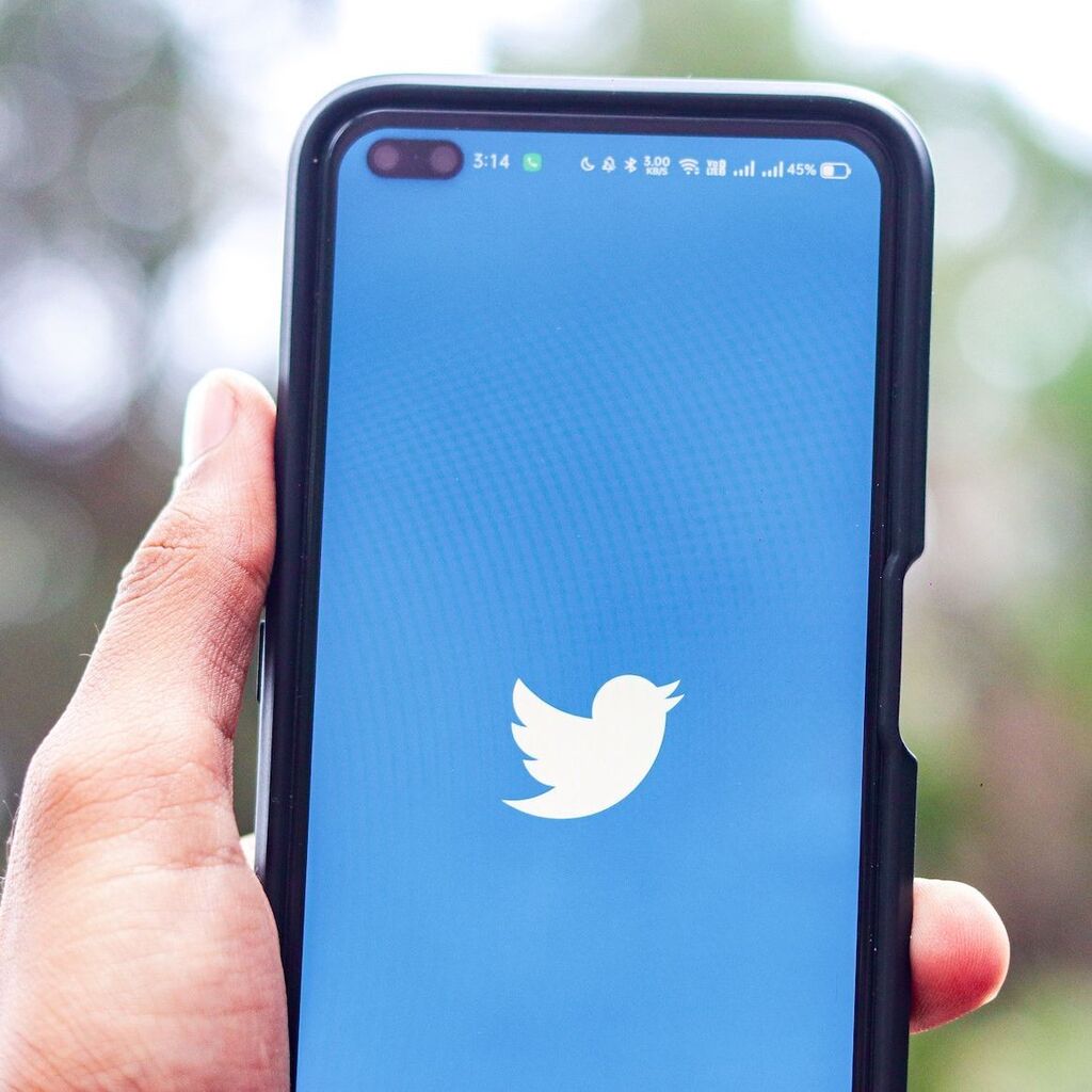 Twitter Feeds! 🐦

Twitter has recently implemented changes to its rules and regulations for API support of third-party tools. While the details of these new rules are still being developed, it has resulted in disruptions to Twitter feeds on websites.… instagr.am/p/Cq76CMdKGD8/