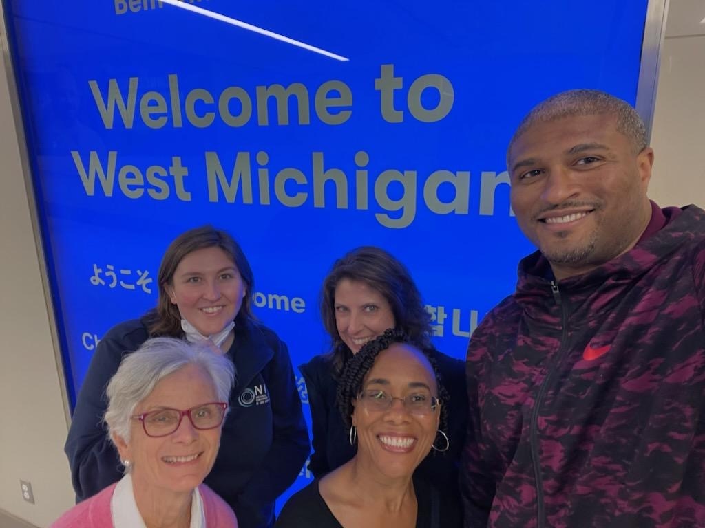 ImpScience's tweet photo. Behind the Scenes:  A few NIRNians enjoyed hanging out in Michigan this week as they had the opportunity to work and partner with @MichiganCIFN.

Pictured:  Stephanie Kennedy, Regina Pierce, Kris Earl, Yolanda Perkins &amp; @CWatt24 
#Implementation #ImpScience 

WE 💙 our NIRNians! https://t.co/tam2Eh2FVV