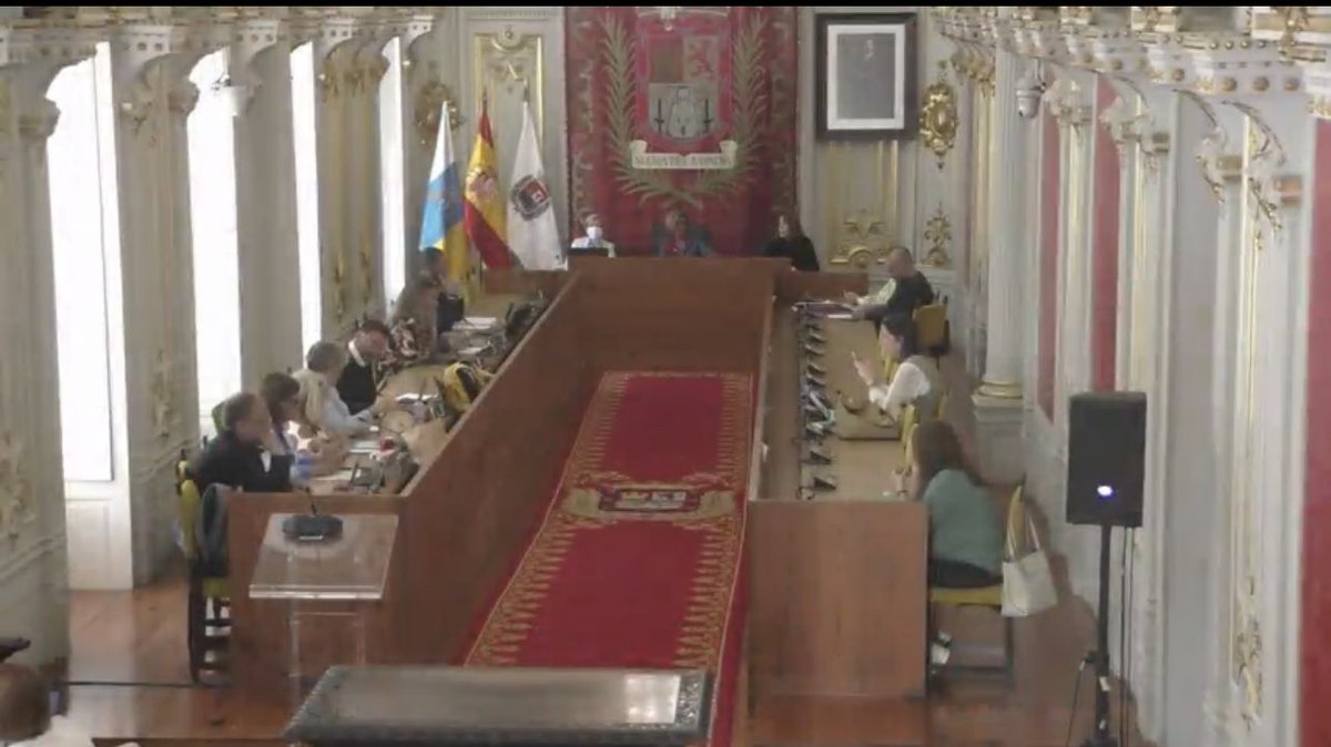 Día de comisiones de pleno en el @AyuntamientoLPA