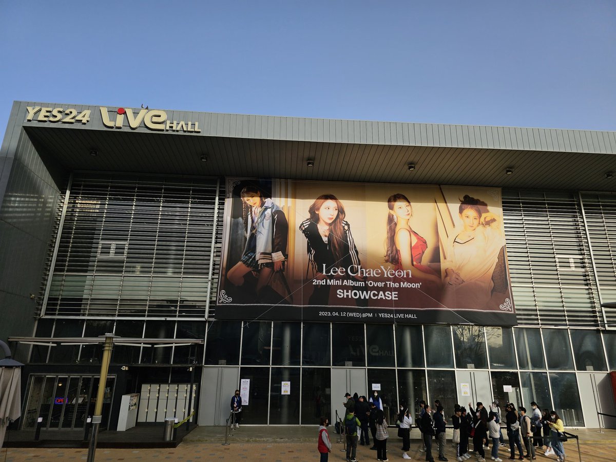 salt_candy0111's tweet image. 나지금막도착했다아
#마음을두드리는이채연의_KNOCK
지금너무기대되고떨려
#KNOCKforLEECHAEYEON
열심히준비한만큼엄청빛날거야우리채연이