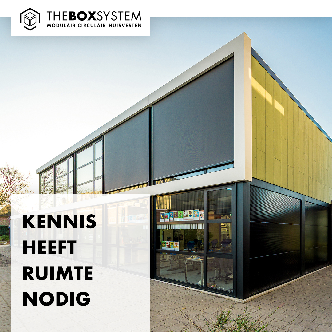 THEBOXSYSTEM_NL's tweet photo. Kan je je het nog herinneren? De school van vroeger. Die grote granieten trap, linoleum op de vloer en overal tegeltjes. En in de klas kon je amper naar buiten kijken vanwege die hoge vensterbanken. Wij bouwen huisvesting voor het onderwijs met veel aandacht voor beleving. https://t.co/BgqEDpApXU